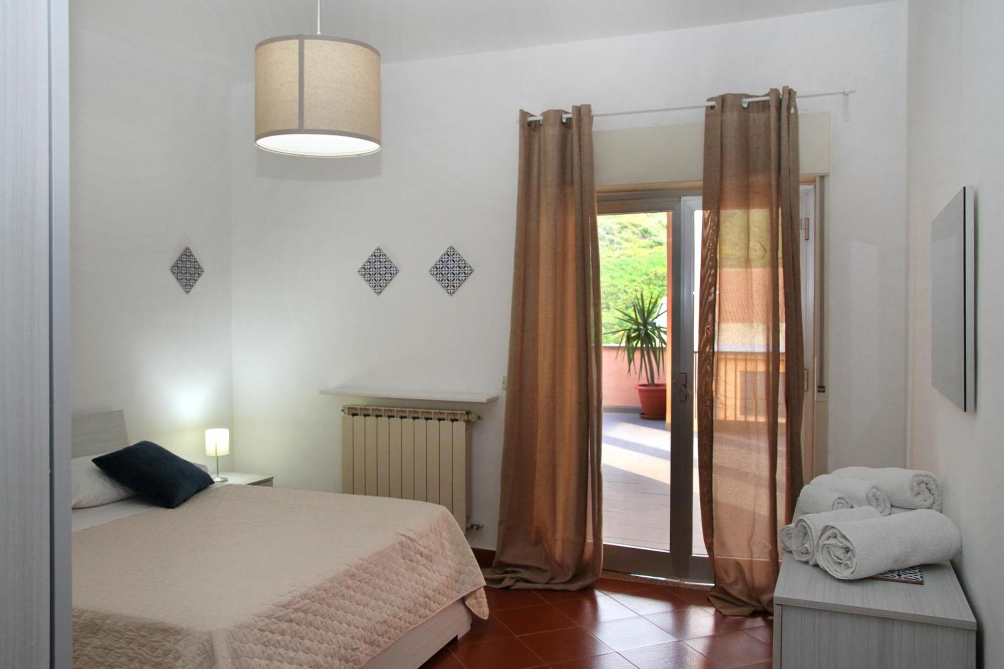 Attico Vista Mare Con Terrazza E Spa Riscaldata Santo Stefano di Camastra Kültér fotó
