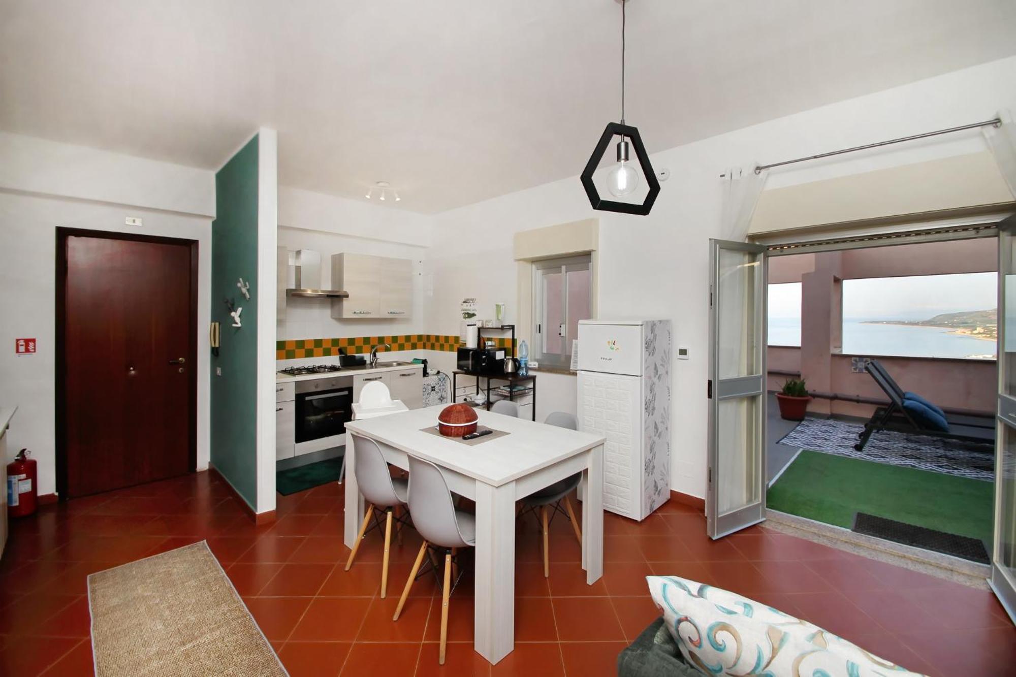 Attico Vista Mare Con Terrazza E Spa Riscaldata Santo Stefano di Camastra Kültér fotó